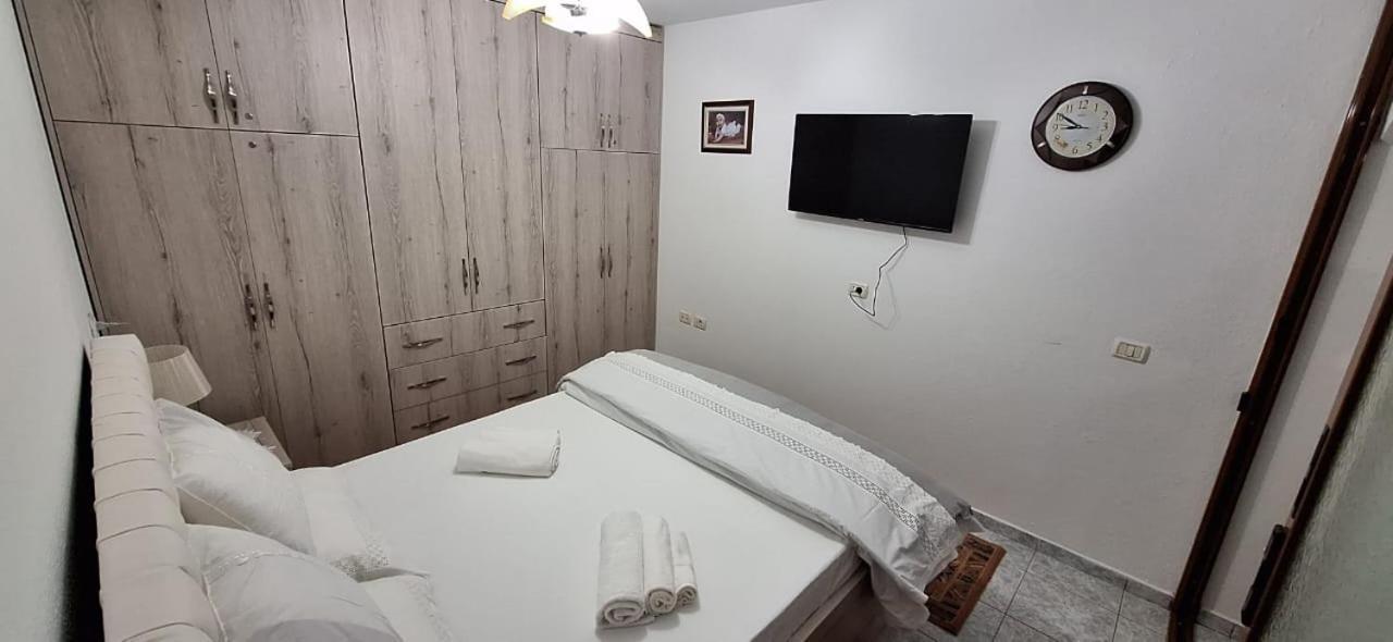 Marbi Guest House Gjirokaster Exterior photo