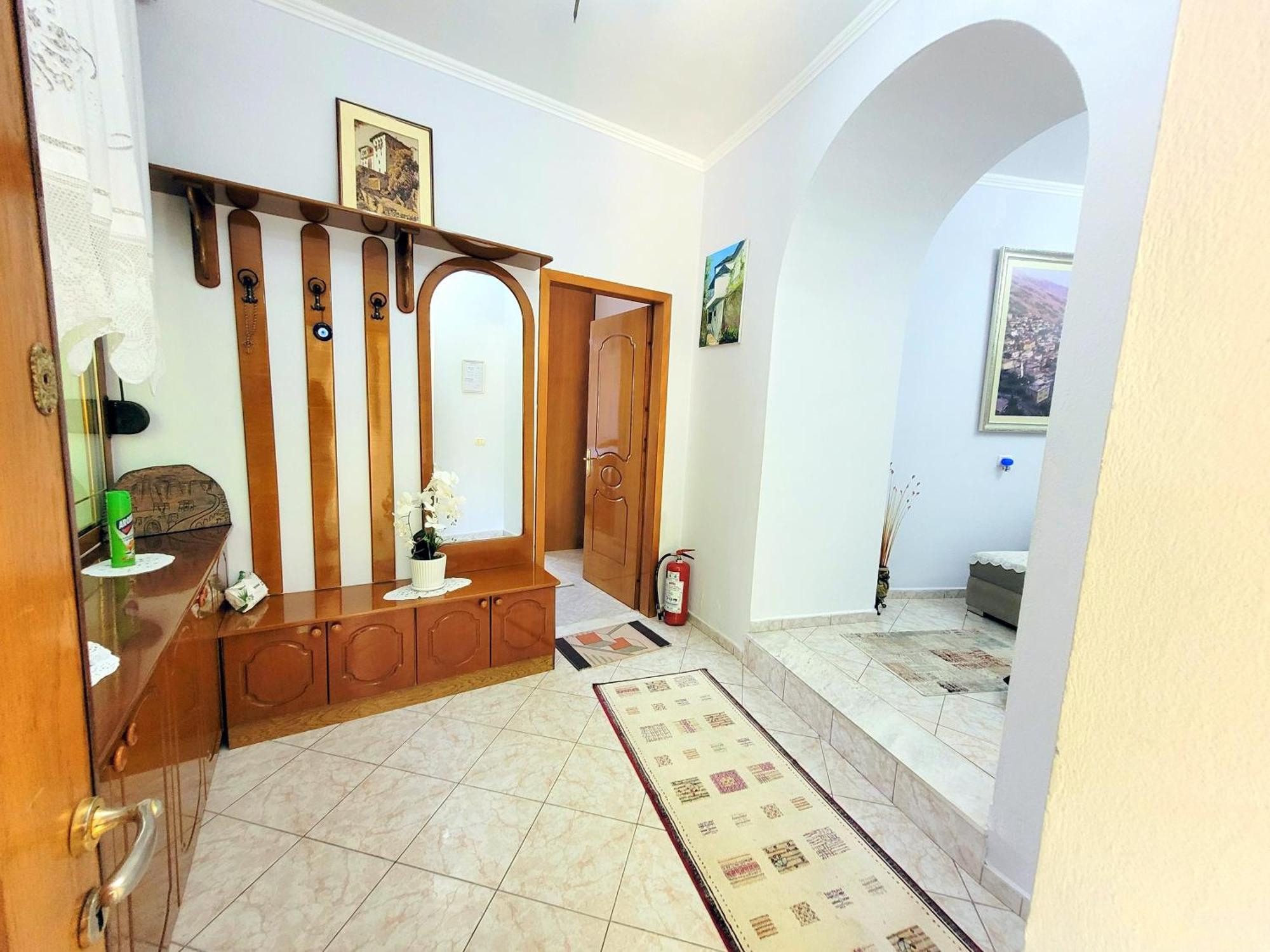 Marbi Guest House Gjirokaster Exterior photo